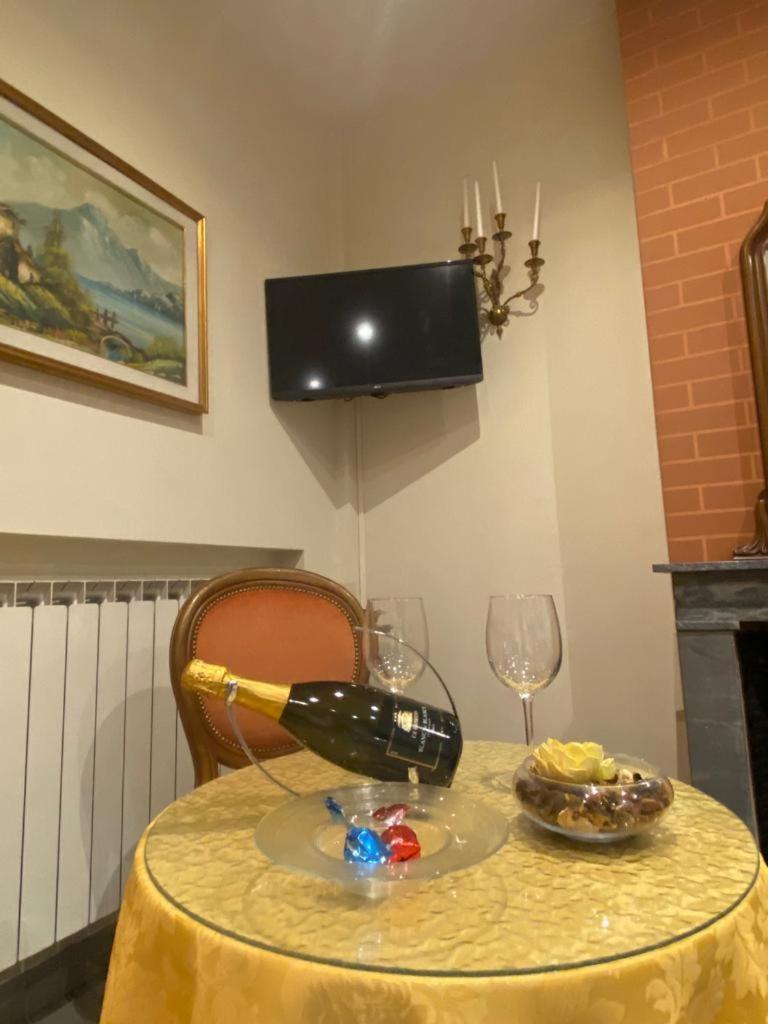 Appartamento "San Petronio"" Residenze Del Podesta - Centro Bologna & Stazione Экстерьер фото